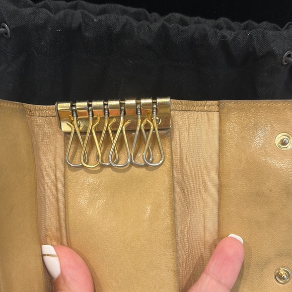 Chanel Caviar 6Key Wallet Beige - Picture 3 of 4